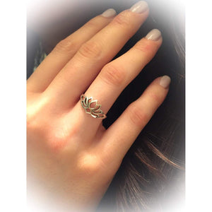 Sterling Silver Lotus Silhouette Ring