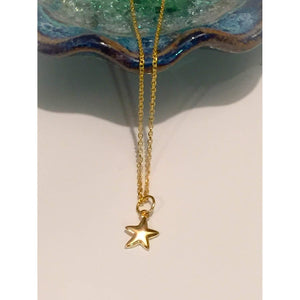 TIny Necklace, Small star necklace,Laying Gold Star Necklace