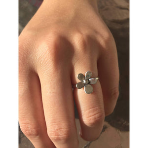 Sterling Silver Daisy Plumeria Ring
